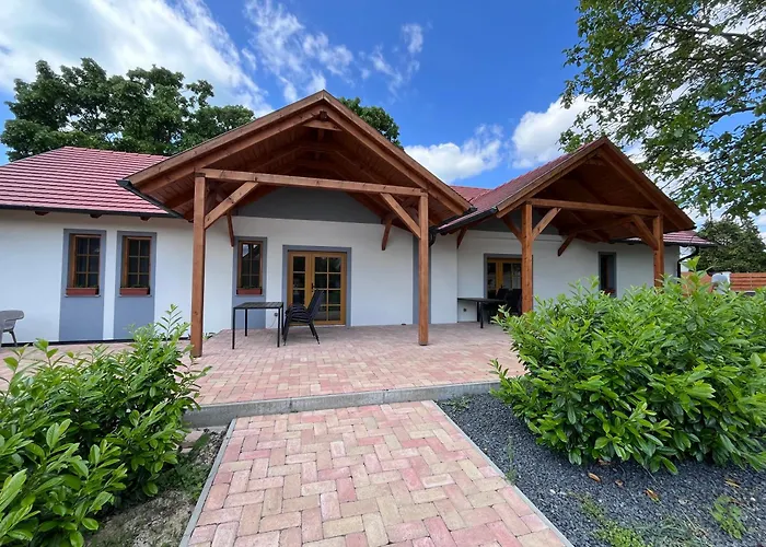 Kenessey Appartamento *